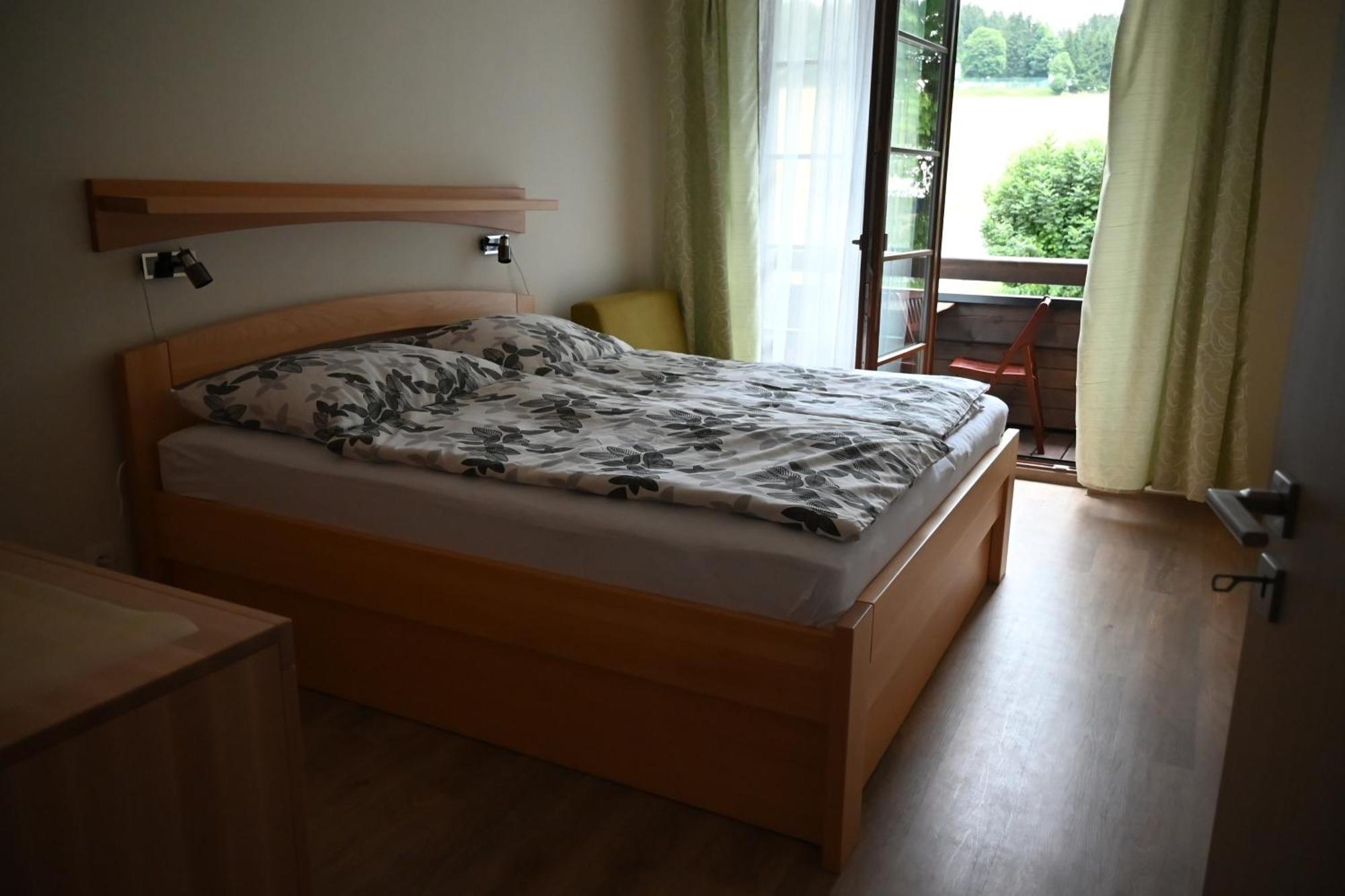 Apartman Perla 28, Ricky Buitenkant foto